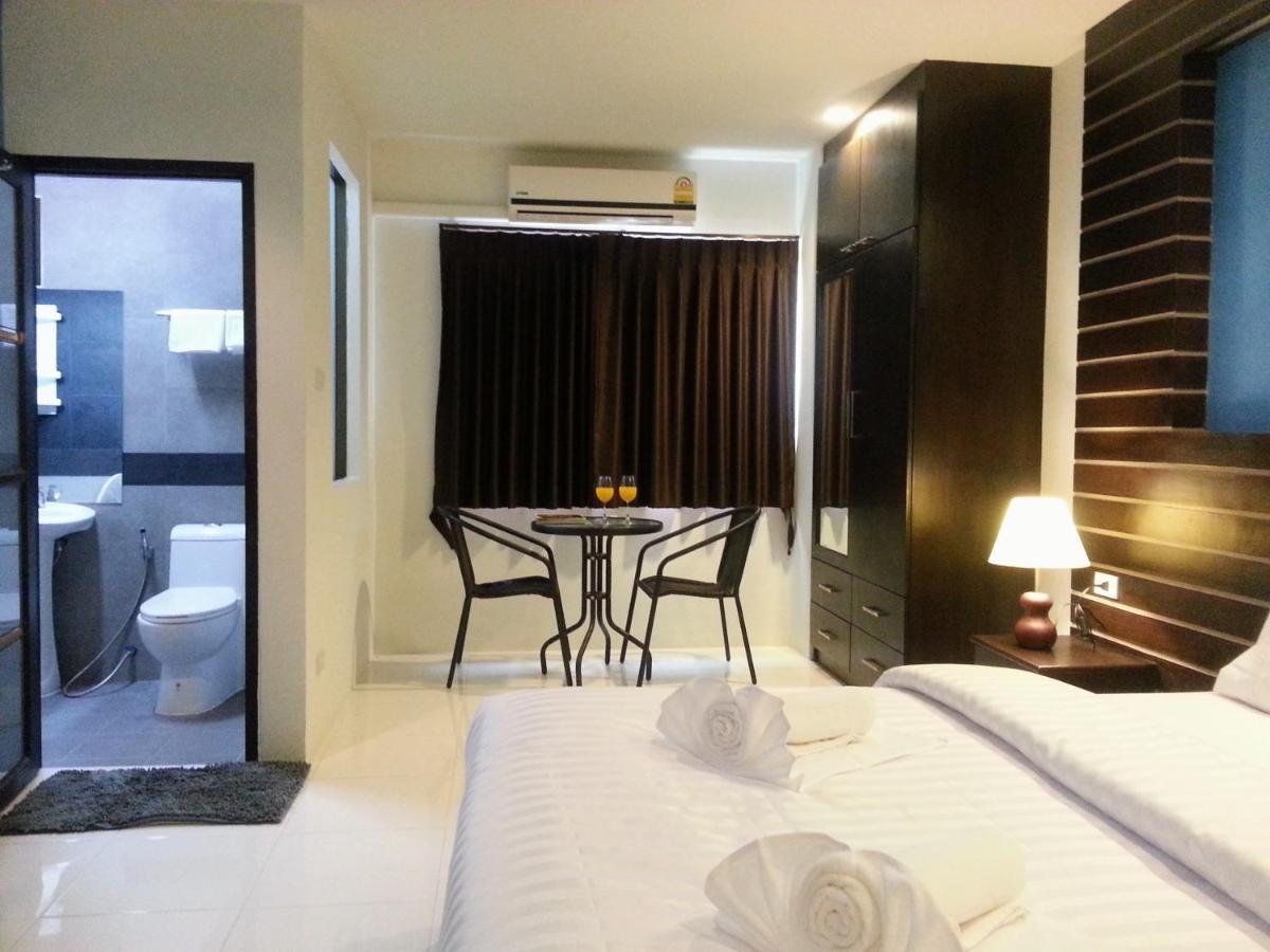 Purimas Resortel Rawai Екстериор снимка