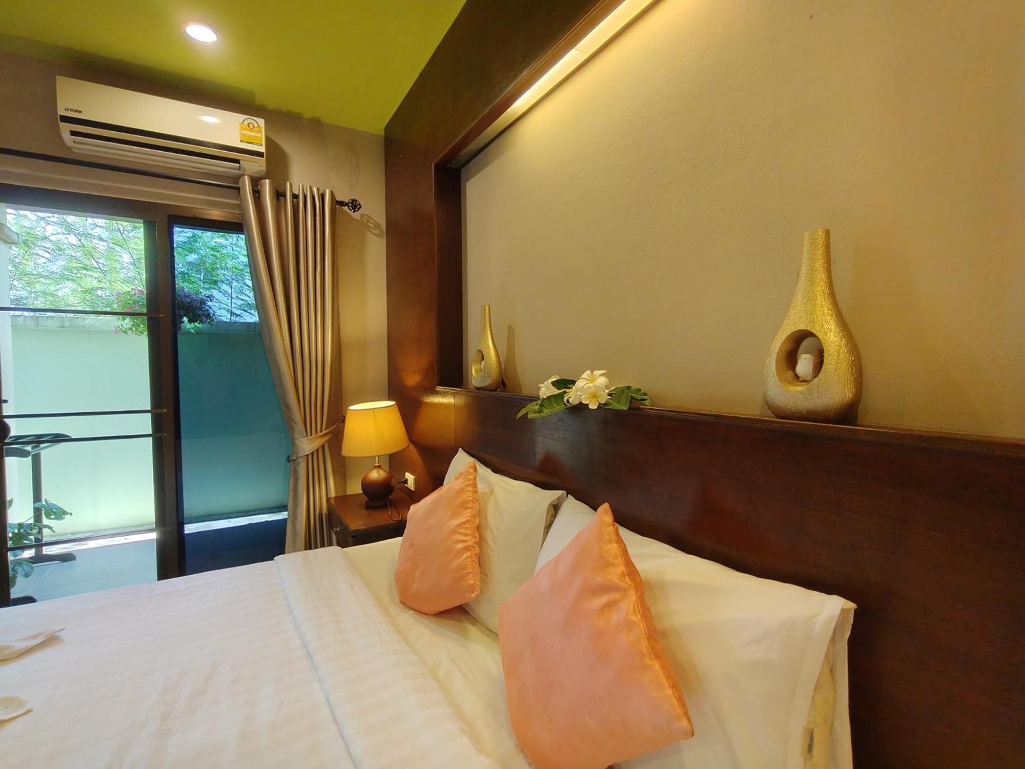 Purimas Resortel Rawai Екстериор снимка